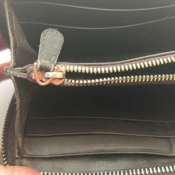 Bottega Veneta Woven Leather Wallet - Picture 14 of 16